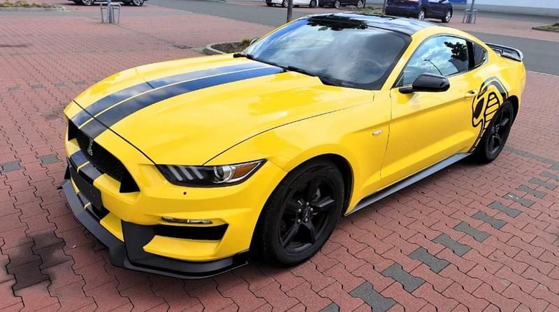 Gebraucht Ford Mustang GT 307 PS (225 kW) 2017 Gelb Coupé