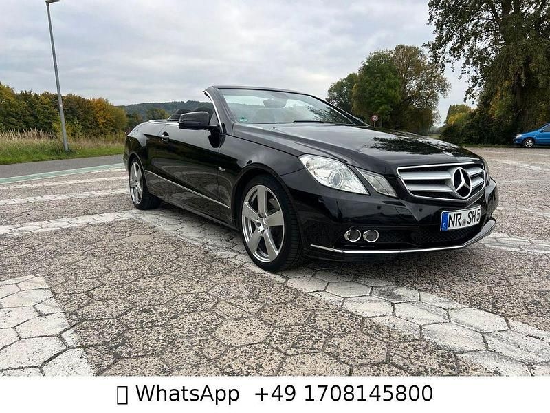 Gebraucht Mercedes E350 292 PS (214 kW) 2010 Schwarz Cabrio