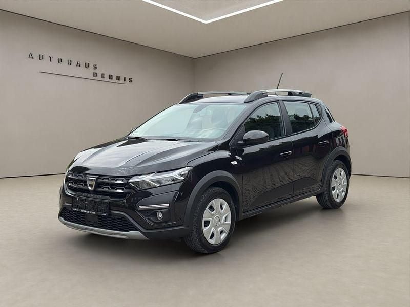 Schwarz Gebraucht 2021 Dacia Sandero Stepway Kleinwagen | 13.500 € (Superpreis) - Bild 1/4