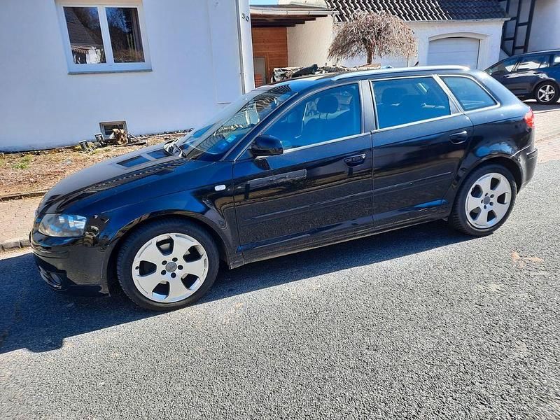 Schwarz Gebraucht 2007 Audi A3 Sportback Ambition Limousine | 3.000 € (Fairer Preis) - Bild 1/4