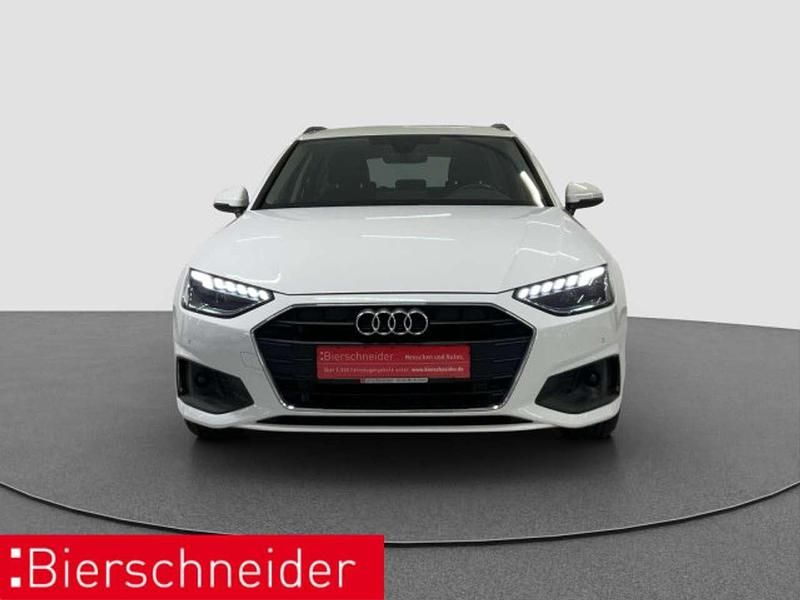 Gebraucht Audi A4 Sport 204 PS (150 kW) 2023 Weiss Kombi