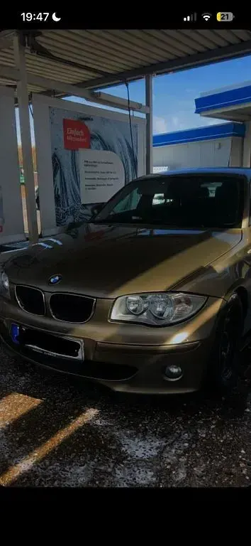 Gebraucht BMW 116 116 PS (85 kW) 2006 Gold Kleinwagen