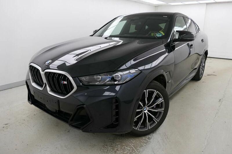 Saphirschwarz (metallic) Gebraucht 2025 BMW X6 M Sport SUV | 89.840 € (Superpreis) - Bild 1/4