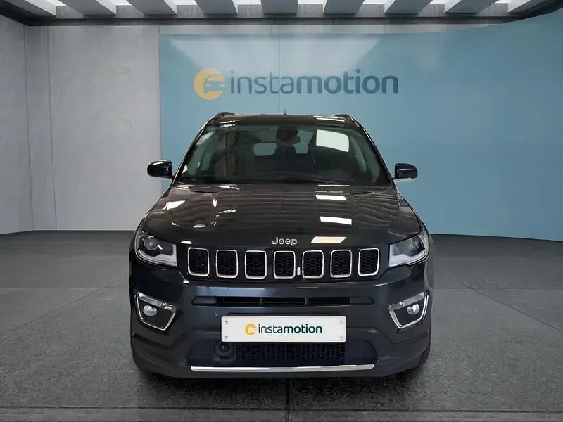 Gebraucht Jeep Compass Limited 150 PS (110 kW) 2020 Grün SUV
