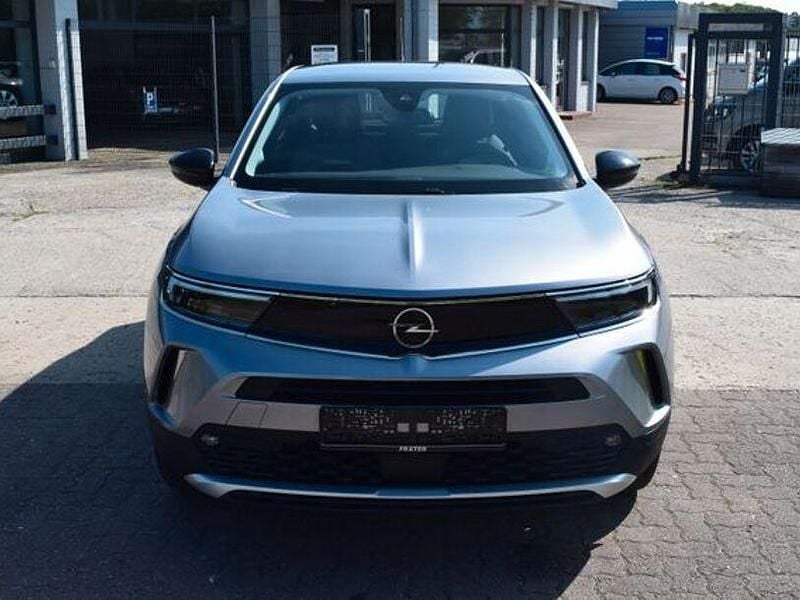 Gebraucht Opel Mokka Elegance 131 PS (96 kW) 2023 Kontrast grau/quarz silber SUV