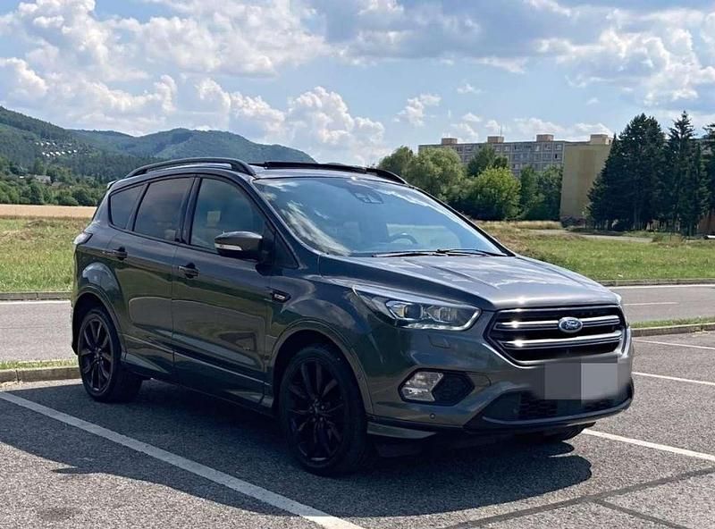 Gebraucht Ford Kuga ST-Line 179 PS (131 kW) 2018 Grau SUV