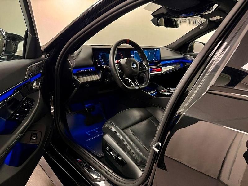 Gebraucht BMW M5 Performance 727 PS (534 kW) 2025 Schwarz Kombi