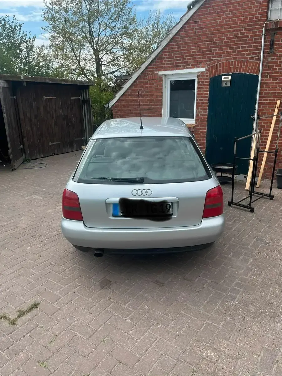 Gebraucht Audi A4 101 PS (74 kW) 1998 Silber Kombi
