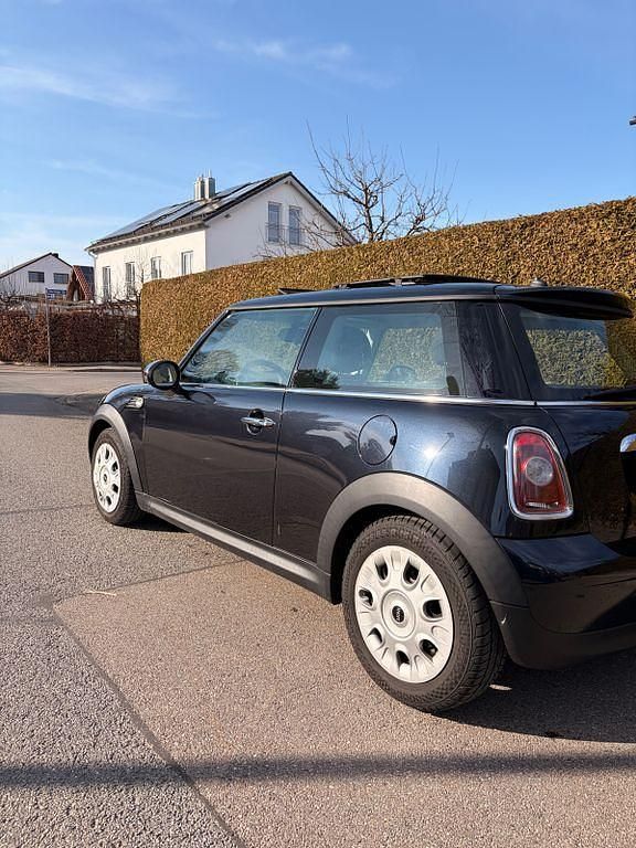 Gebraucht Mini Cooper 122 PS (89 kW) 2007 Schwarz Kleinwagen