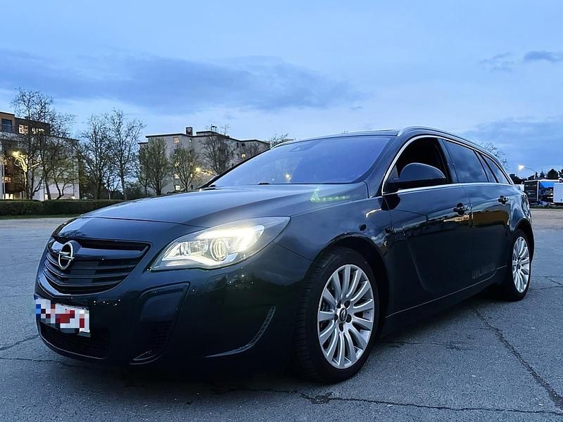 Gebraucht Opel Insignia OPC 325 PS (239 kW) 2015 Schwarz Kombi