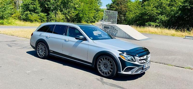Gebraucht Mercedes E220 194 PS (142 kW) 2017 Grau Limousine