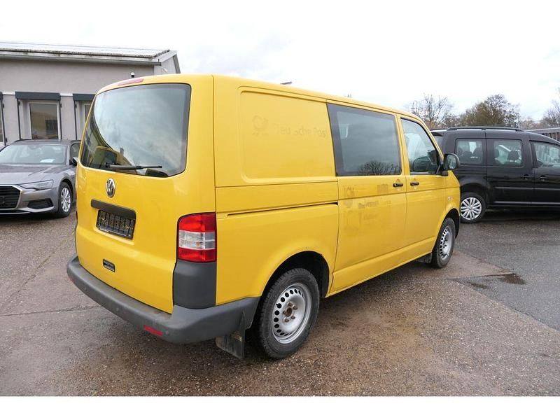 Gebraucht VW Transporter 84 PS (61 kW) 2011 Ginstergelb r1032 Van