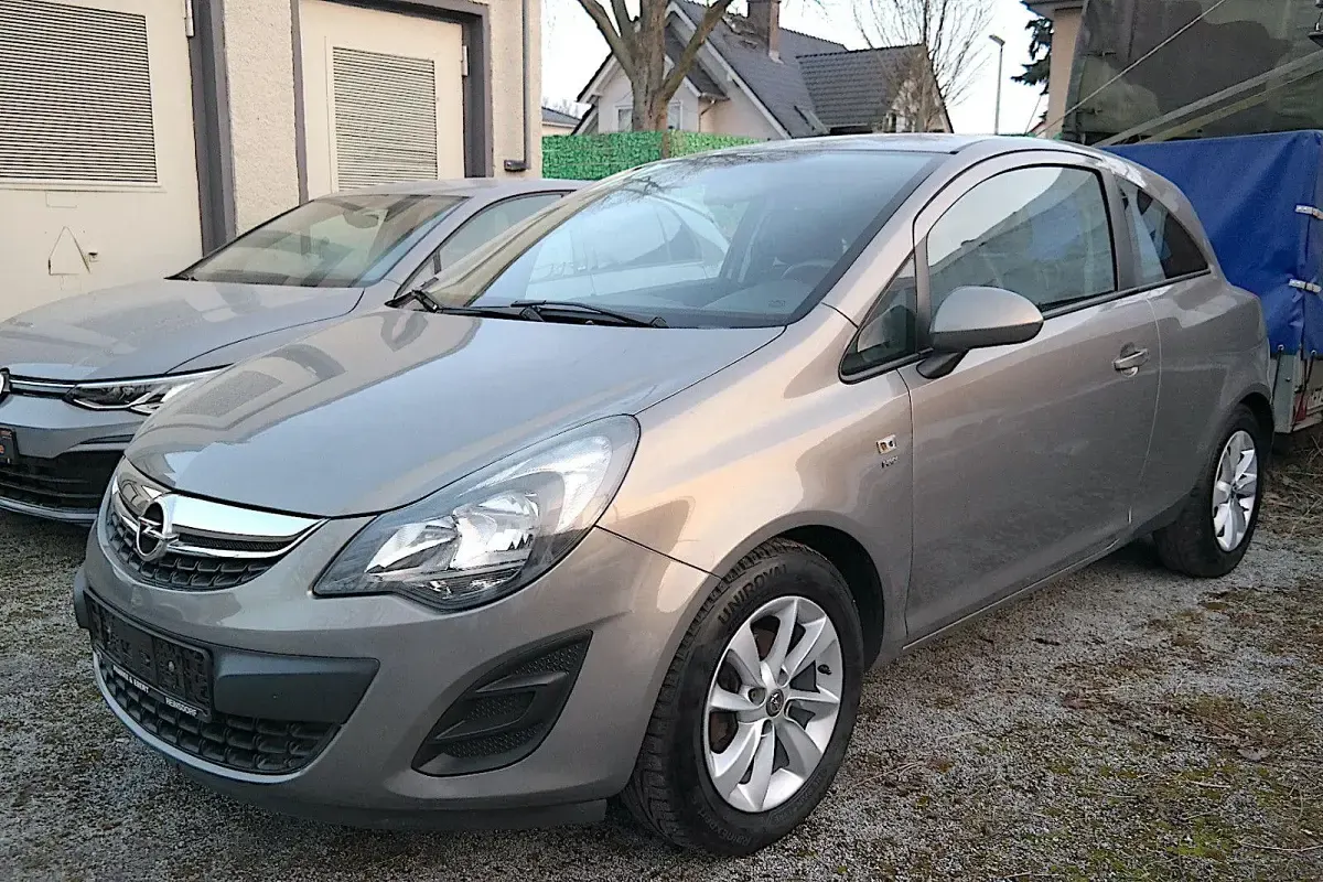 Second-hand Opel Corsa Energy 87 CP (63 kW) 2014 Gri Hatchback
