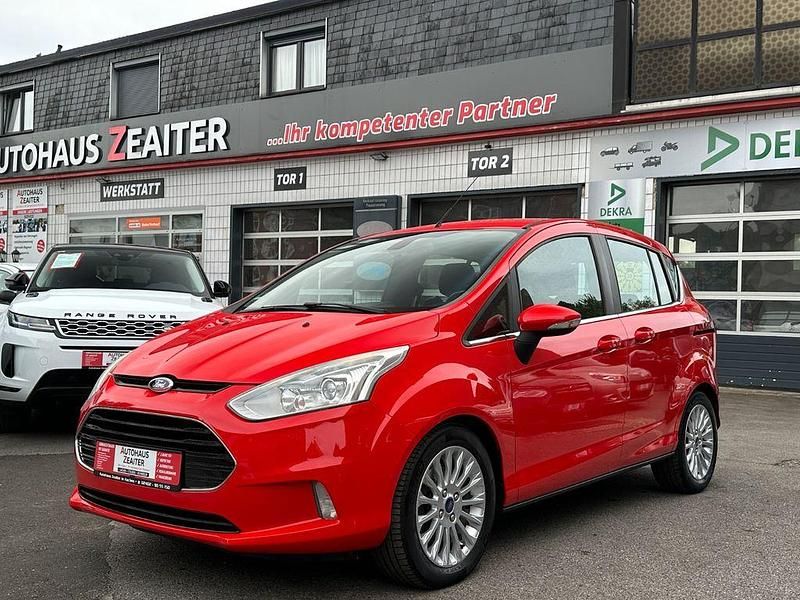 Rot Gebraucht 2013 Ford B-MAX Titanium Van / Kleinbus | 6.350 € (Etwas zu teuer) - Bild 1/4