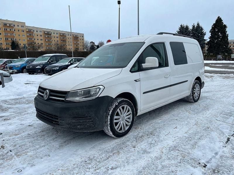 Gebraucht VW Caddy Maxi Trendline 125 PS (91 kW) 2019 Weiß Van / Kleinbus