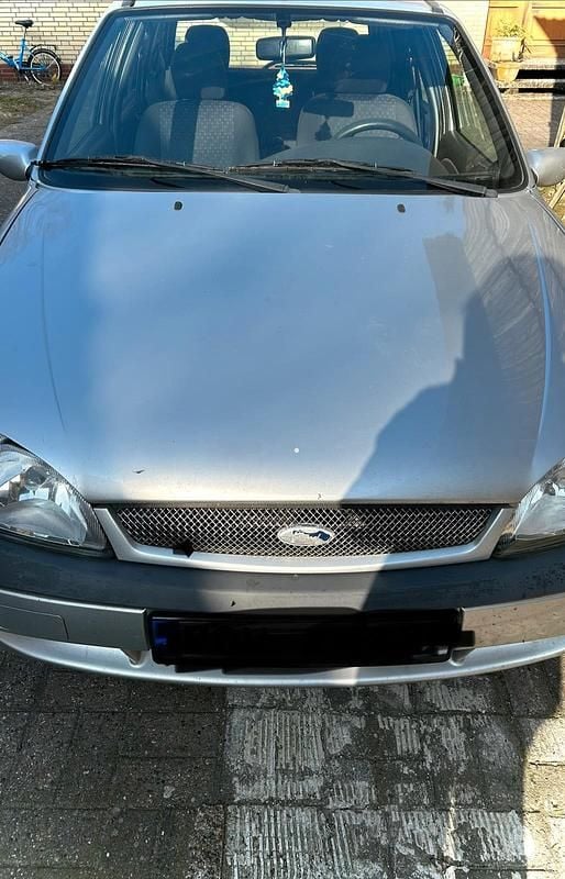 Gebraucht Ford Fiesta 60 PS (44 kW) 2001 Grau Kleinwagen