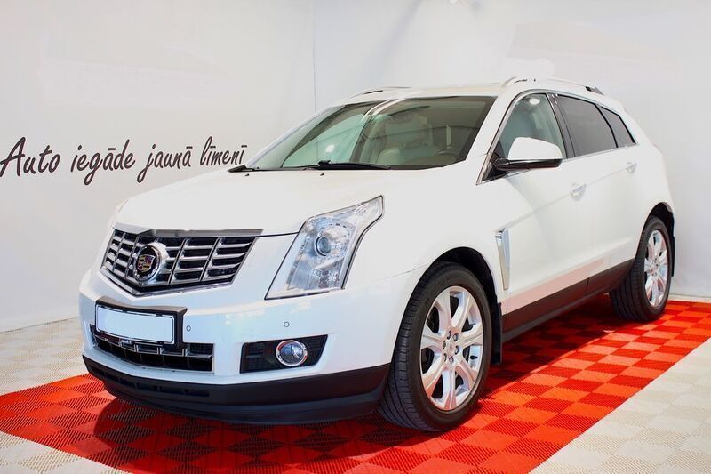 Weiß Gebraucht 2013 Cadillac SRX SUV | 24.000 € - Bild 1/4