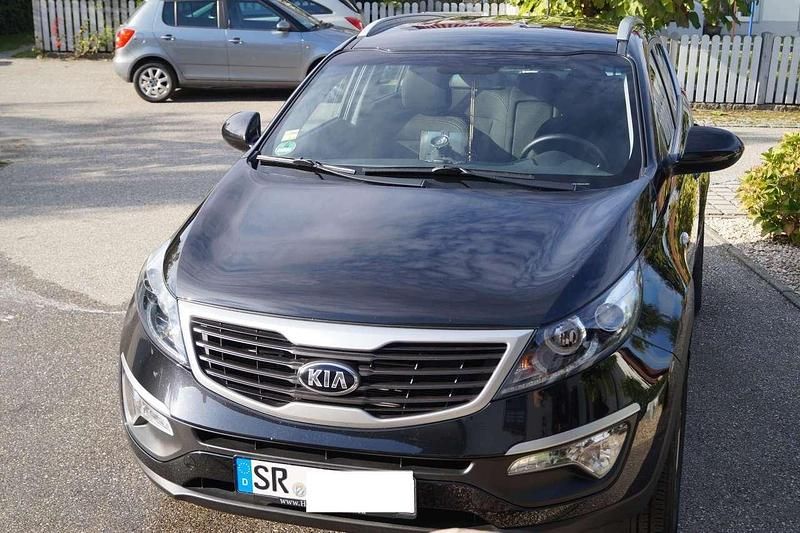 Gebraucht Kia Sportage Vision 135 PS (99 kW) 2012 Schwarz SUV