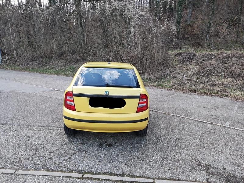 Gebraucht Skoda Fabia 55 PS (40 kW) 2003 Gelb Limousine
