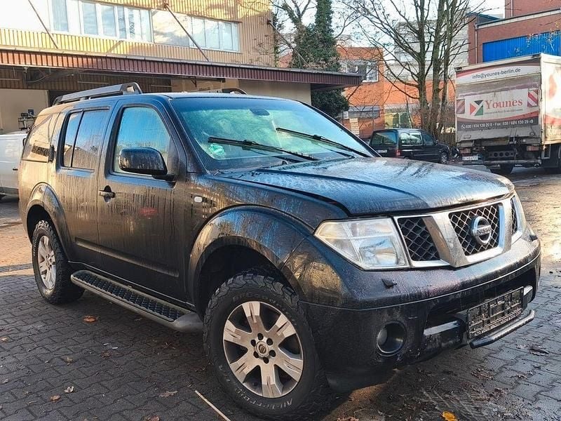 Schwarz Gebraucht 2008 Nissan Pathfinder Premium Edition SUV | 4.999 € (Superpreis) - Bild 1/4