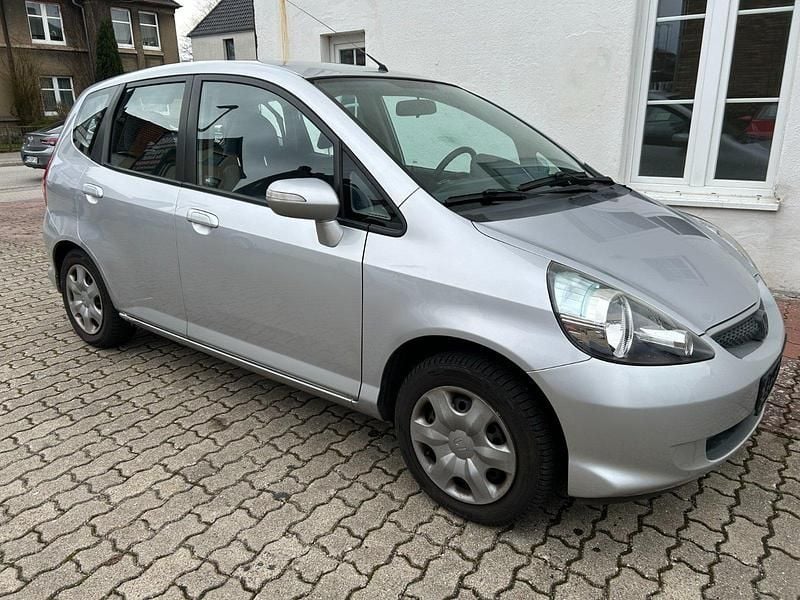 Gebraucht Honda Jazz 84 PS (61 kW) 2005 Silber Kleinwagen