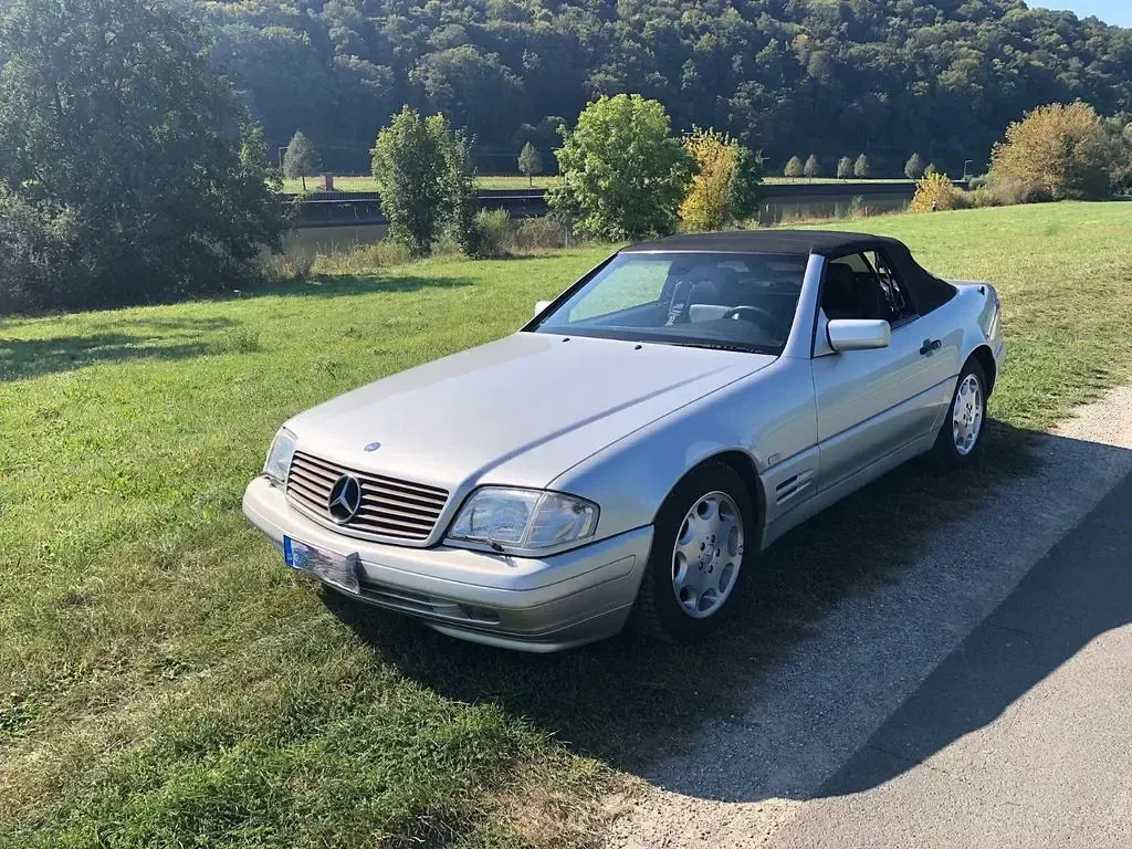 Gebraucht Mercedes SL320 231 PS (169 kW) 1997 Silber Cabrio