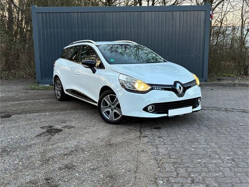 Gebraucht Renault Clio IV 90 PS (66 kW) 2015 Weiß Limousine