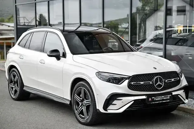 Gebraucht Mercedes GLC300 AMG line 269 PS (197 kW) 2023 Weiß SUV