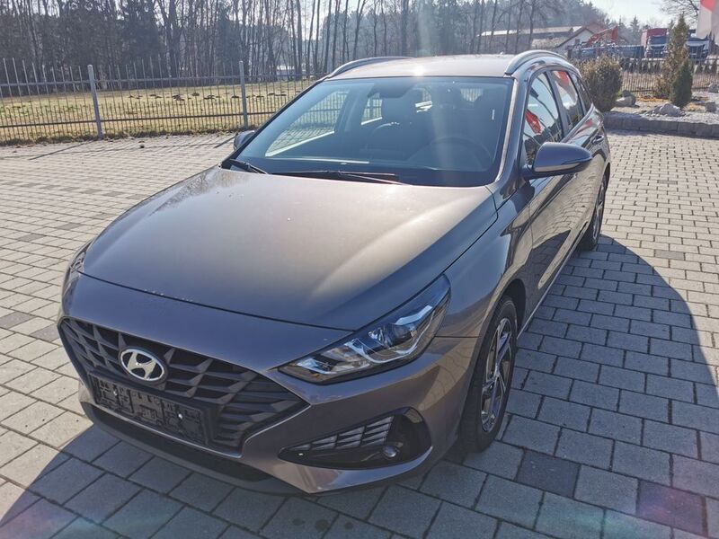 Gebraucht 2023 Hyundai i30 Pure Kombi | 15.200 € (Guter Preis) - Bild 1/4