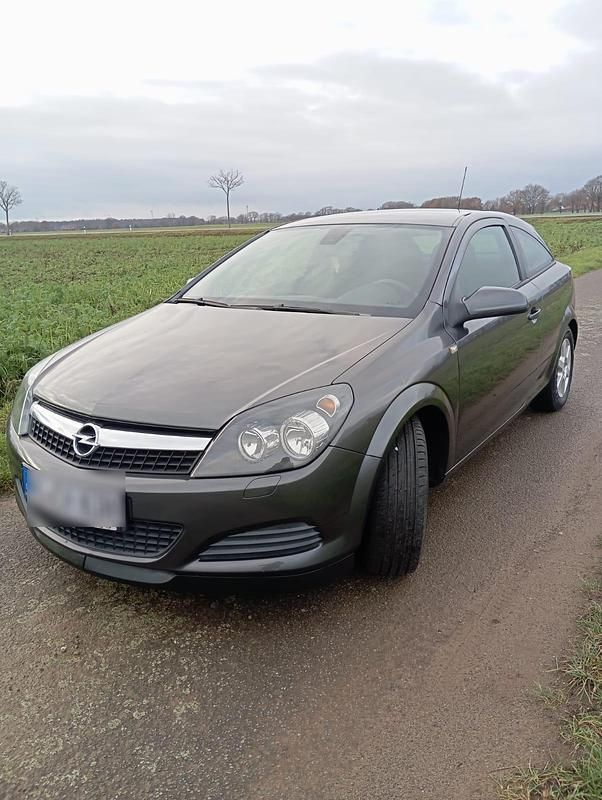 Gebraucht Opel Astra GTC 90 PS (66 kW) 2009 Coupé