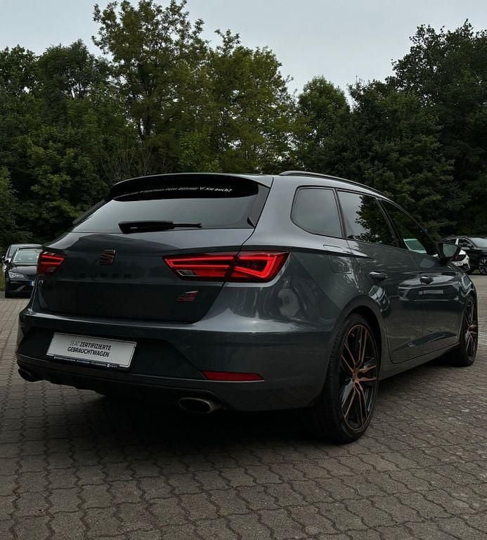 Gebraucht Cupra Leon 300 PS (220 kW) 2018 Grau Limousine