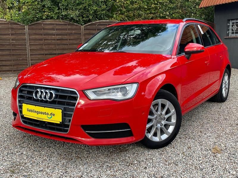 Rot Gebraucht 2013 Audi A3 Advanced Limousine | 9.490 € (Fairer Preis) - Bild 1/3