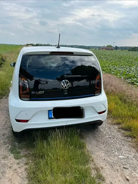 Gebraucht VW e-up! Style 61 kW (83 PS) 2022 Weiß Kleinwagen