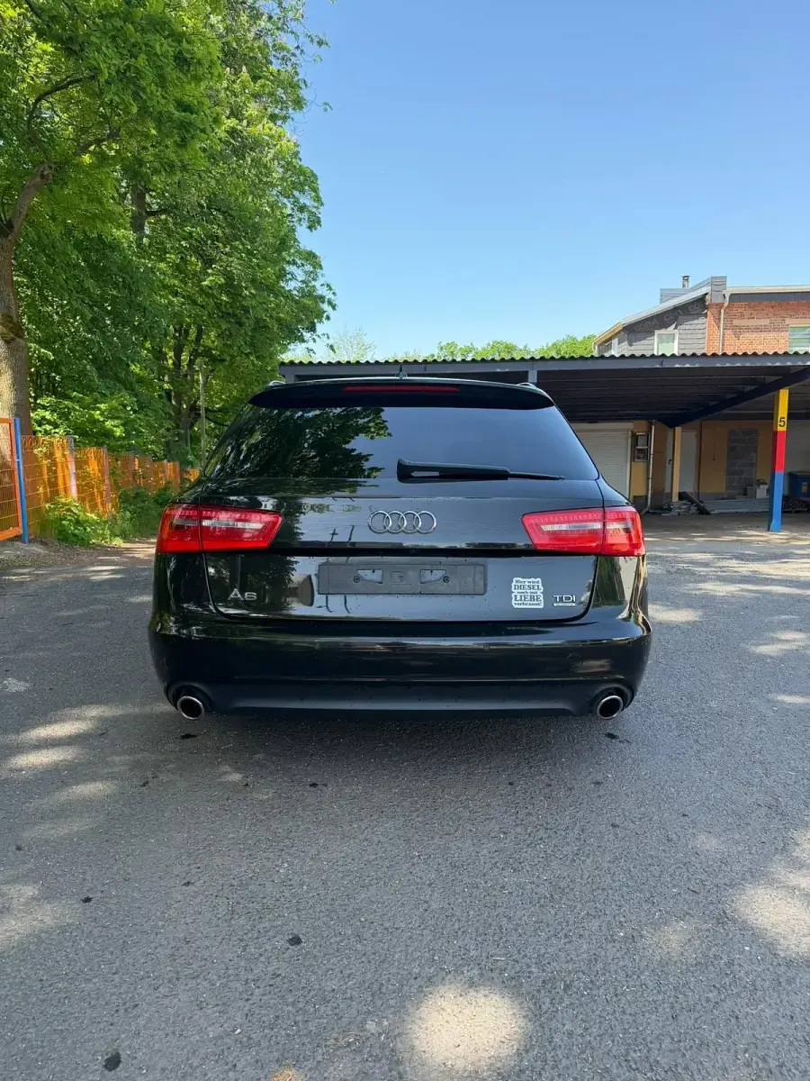 Gebraucht Audi A6 245 PS (180 kW) 2012 Schwarz Kombi