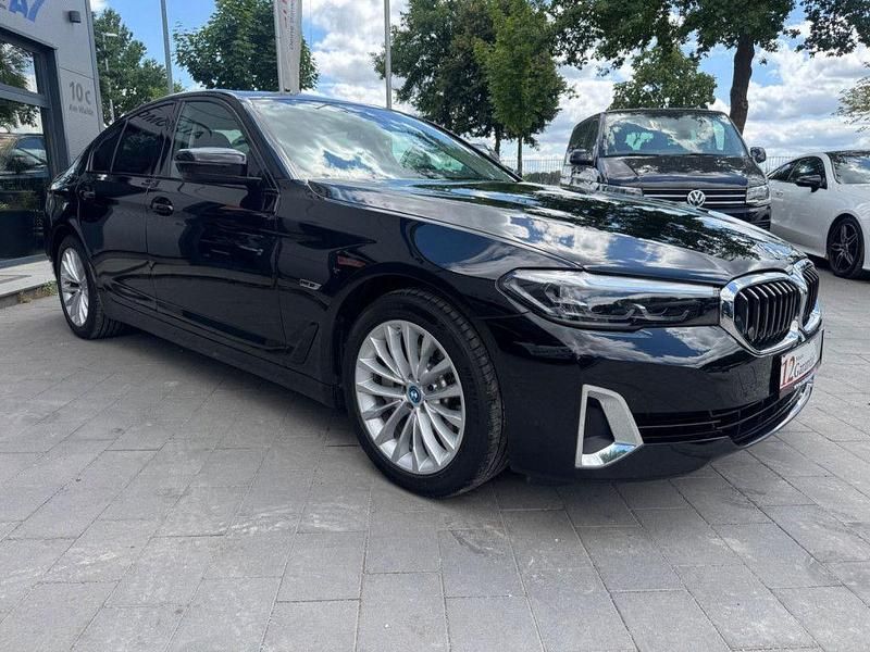 Gebraucht BMW 520 Luxury Line 204 PS (150 kW) 2022 Schwarz Limousine