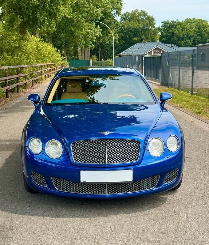 Gebraucht Bentley Continental Flying Spur 610 PS (448 kW) 2009 Blau Limousine