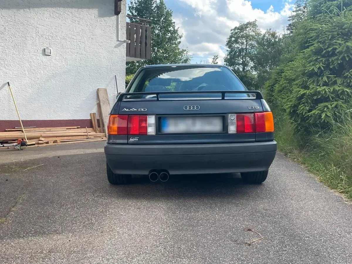Gebraucht Audi 80 90 PS (66 kW) 1990 Blau Limousine