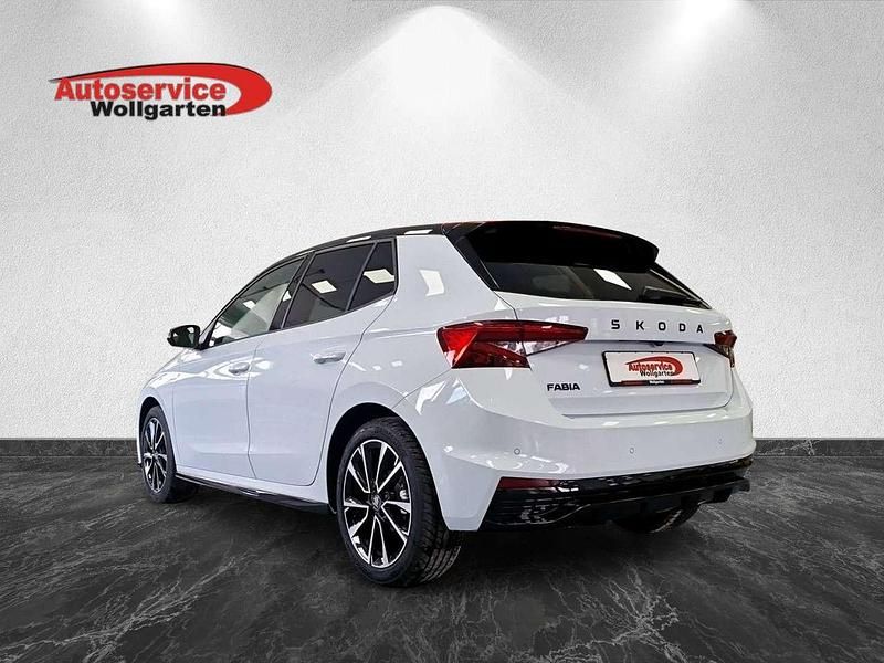 Neu Skoda Fabia Monte Carlo 116 PS (85 kW) 2026 Moonweiss metallic Kleinwagen