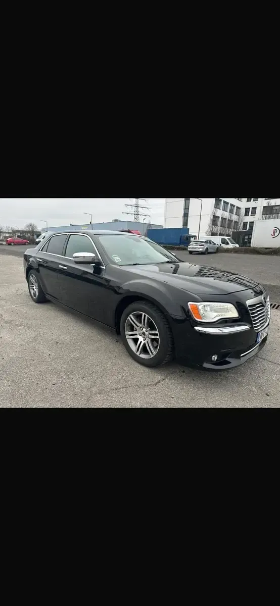 Gebraucht Lancia Thema 240 PS (176 kW) 2013 Schwarz Limousine