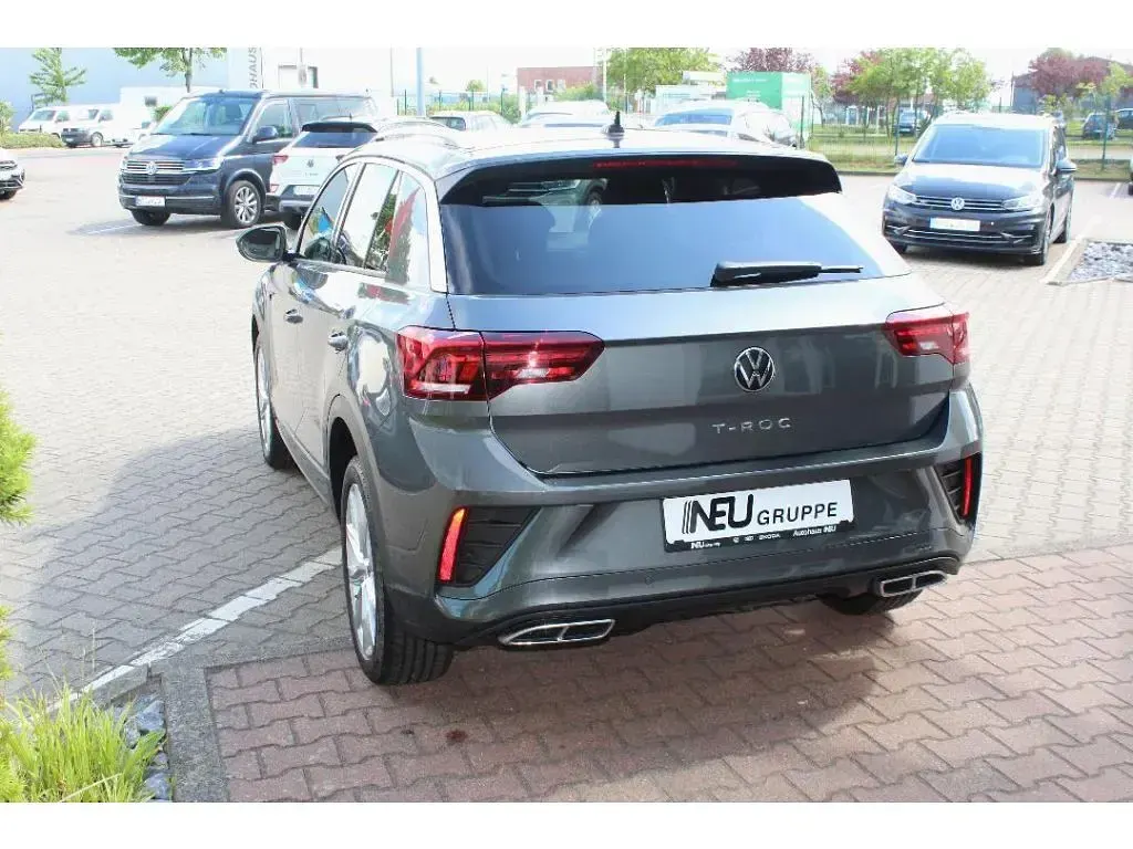 Gebraucht VW T-Roc R-line 150 PS (110 kW) 2025 Indiumgrau (metallic) SUV