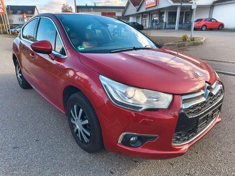 Gebraucht Citroën DS4 So Chic 111 PS (81 kW) 2012 Rot Kleinwagen