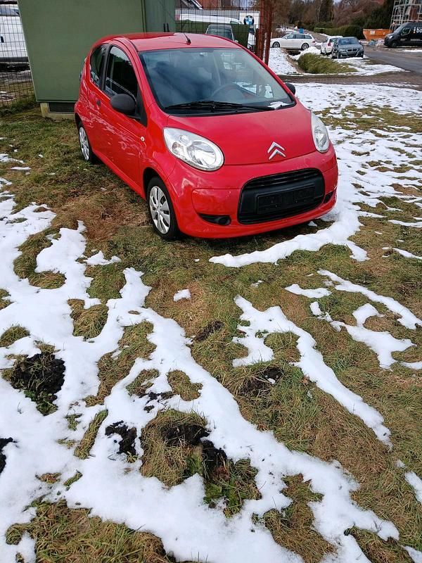 Gebraucht Citroën C1 68 PS (50 kW) 2009 Rot Kleinwagen