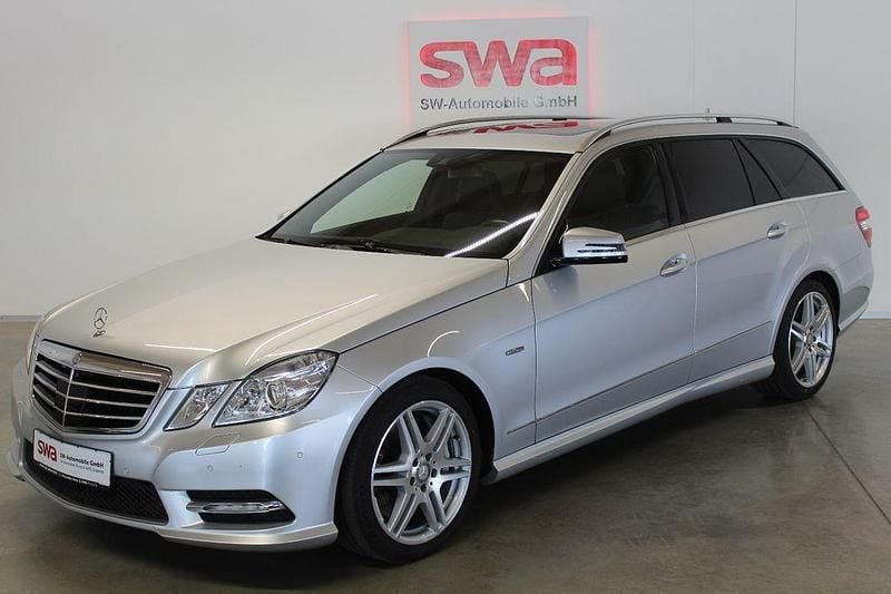 Gebraucht Mercedes E500 AMG 408 PS (300 kW) 2012 Weiß metallic Coupé