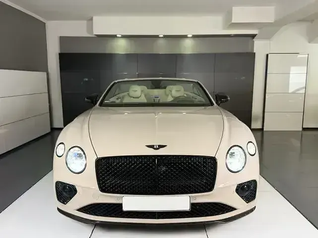 Usata Bentley Continental Mulliner 2024 Andere
