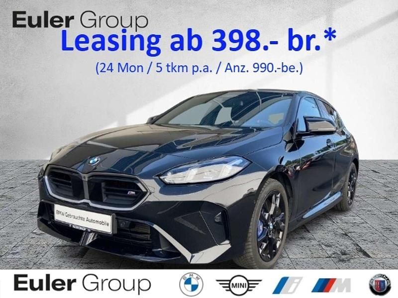Black sapphire metallic Gebraucht 2024 BMW 135 Kleinwagen | 41.989 € (Teuer) - Bild 1/4