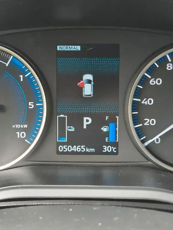 Gebraucht Mitsubishi Eclipse Cross Basis 188 PS (138 kW) 2022 Grau SUV