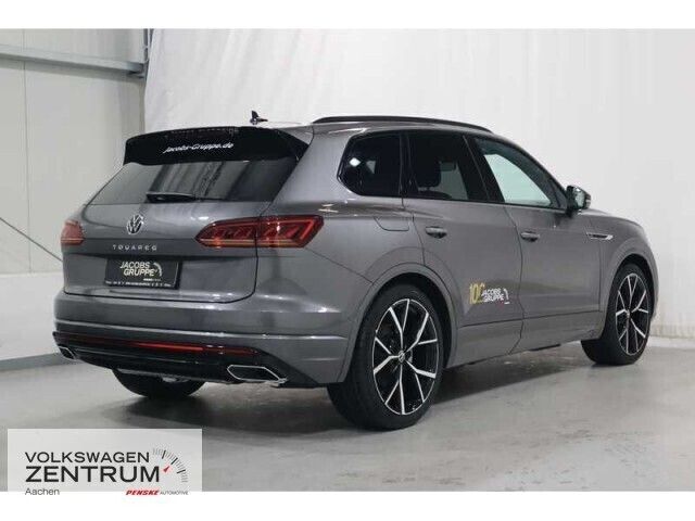 Gebraucht VW Touareg R-line 286 PS (210 kW) 2023 Andere farbe SUV