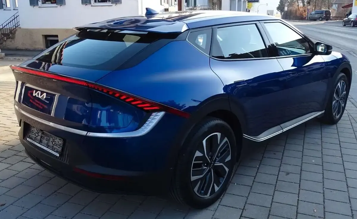 Occasion Kia EV6 Basis 125 kW (170 ch) 2023 Bleue SUV