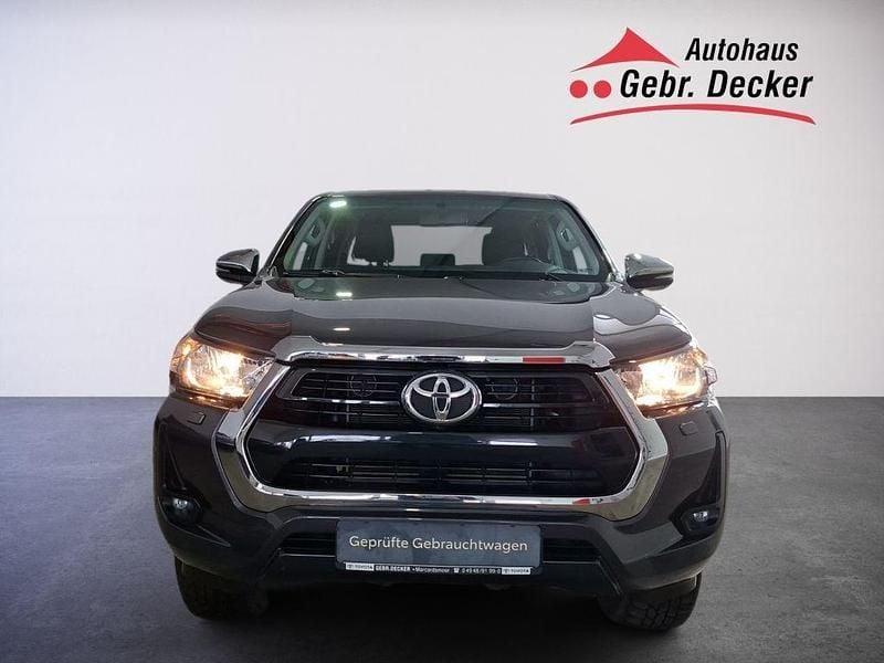 Gebraucht Toyota HiLux Comfort 204 PS (150 kW) 2021 Grau Abholung