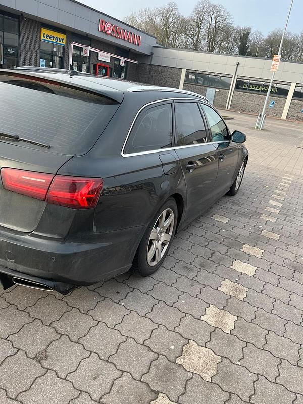 Gebraucht Audi A6 190 PS (139 kW) 2015 Schwarz Kombi